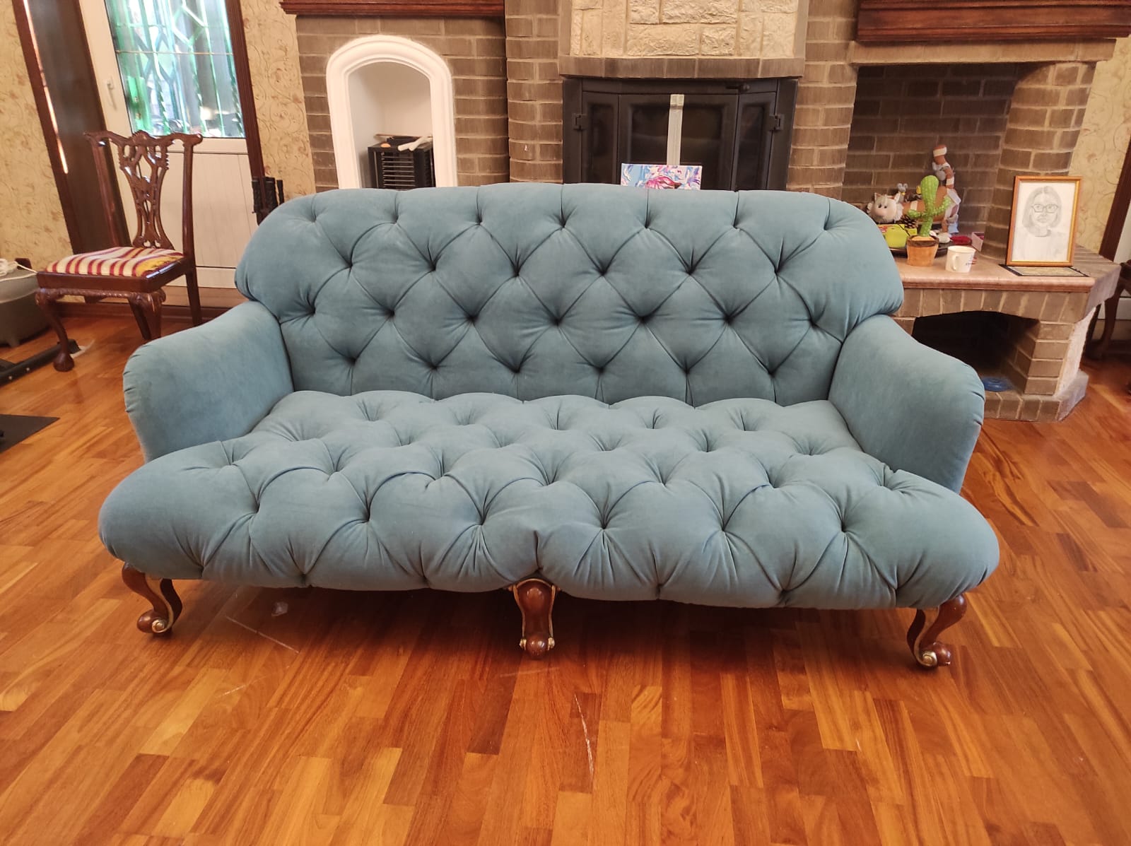 Перетяжка дивана. Маркс